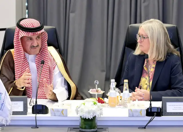 وزيرة الدولة للمهارات البريطانية تشيد بالنموذج السعودي لضمان وضبط جودة التعليم والتدريب وتوظيف البيانات لدعم التحسين